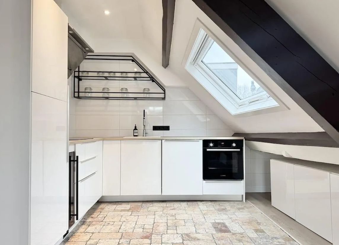 Kerkstraat Penthouse – gallery image 3